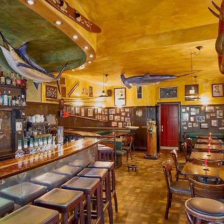 Hemingway'S Heidelberg Hostel ภายนอก รูปภาพ